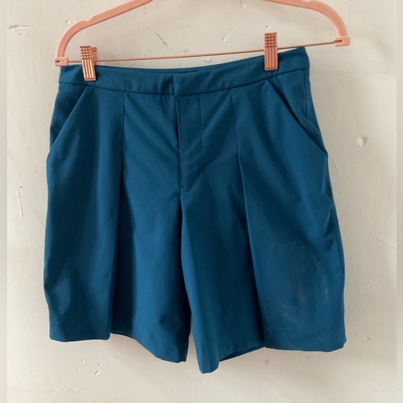 Lululemon Athletica Shorts - Picture 1 of 2